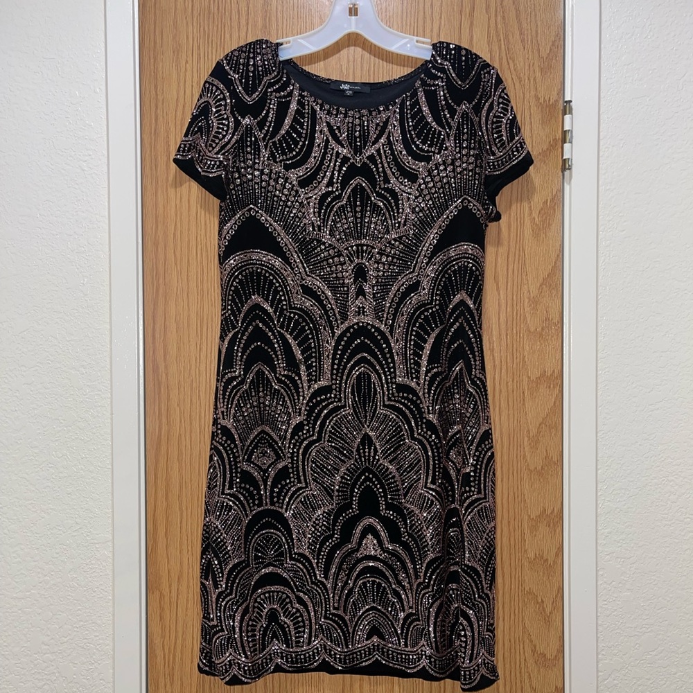 Black short sleeve dress with rose gold glitter all around